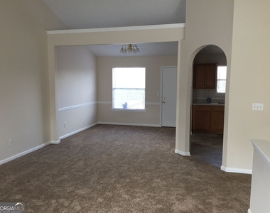 10600 Redbud Lane - Photo Thumbnail 3
