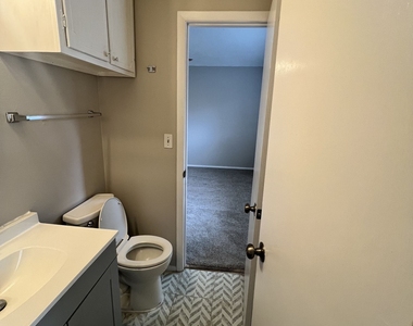 4701 Flat Shoals Road - Photo Thumbnail 6
