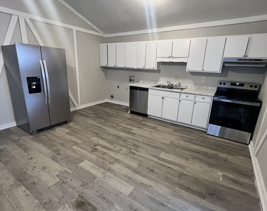 4701 Flat Shoals Road - Photo Thumbnail 10