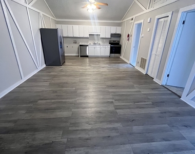 4701 Flat Shoals Road - Photo Thumbnail 12
