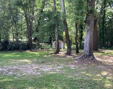 387 N Richardson Street - Photo Thumbnail 13
