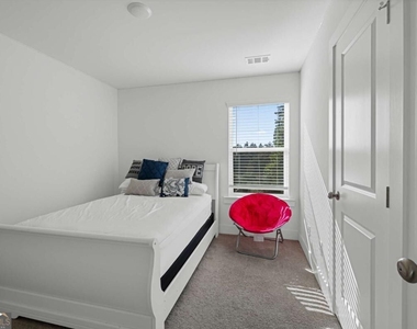 7753 Lance Road - Photo Thumbnail 10