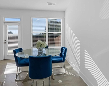 7753 Lance Road - Photo Thumbnail 3