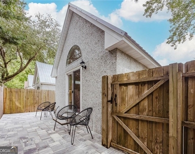 105 Palmetto Street - Photo Thumbnail 12