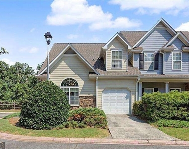 330 General Wheeler Drive Nw - Photo Thumbnail 2