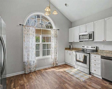 330 General Wheeler Drive Nw - Photo Thumbnail 13