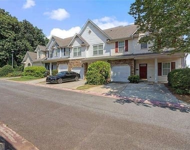330 General Wheeler Drive Nw - Photo Thumbnail 4