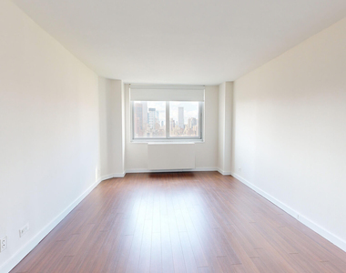 401 E 34th St - Photo Thumbnail 4