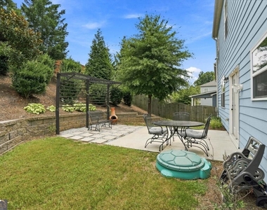 121 Treeline Trail - Photo Thumbnail 22