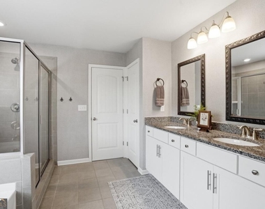 121 Treeline Trail - Photo Thumbnail 3
