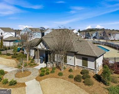 121 Treeline Trail - Photo Thumbnail 24