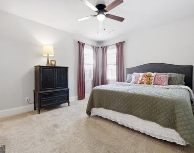 121 Treeline Trail - Photo Thumbnail 11