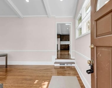 2173 Hannah Lane - Photo Thumbnail 4