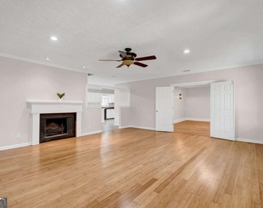 2173 Hannah Lane - Photo Thumbnail 38
