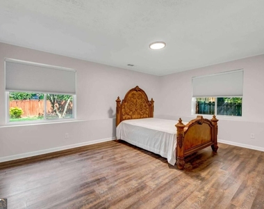 2173 Hannah Lane - Photo Thumbnail 46
