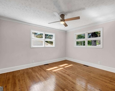 2173 Hannah Lane - Photo Thumbnail 24