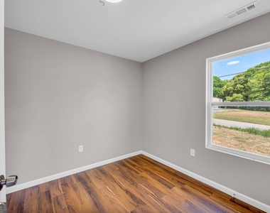 143 Adaline Court - Photo Thumbnail 15