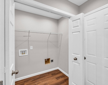 143 Adaline Court - Photo Thumbnail 11