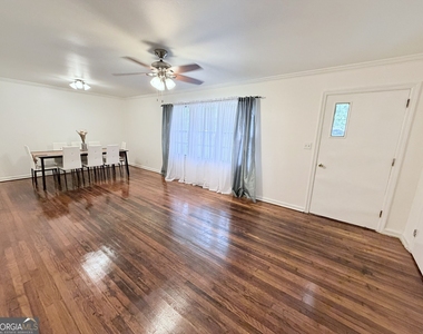 105 Dogwood Drive - Photo Thumbnail 5