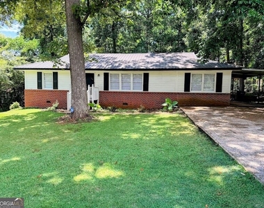 105 Dogwood Drive - Photo Thumbnail 1
