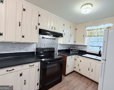 105 Dogwood Drive - Photo Thumbnail 22