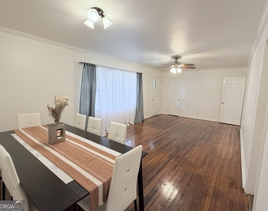 105 Dogwood Drive - Photo Thumbnail 6