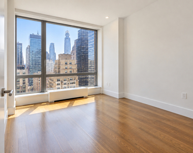 30 Park Avenue - Photo Thumbnail 1