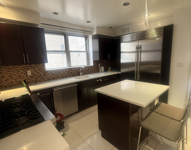 7 East 86th Street - Photo Thumbnail 4