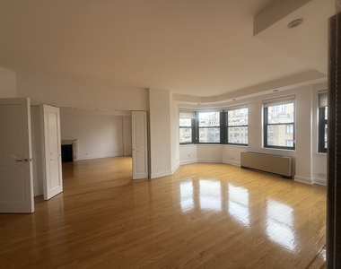 7 East 86th Street - Photo Thumbnail 1