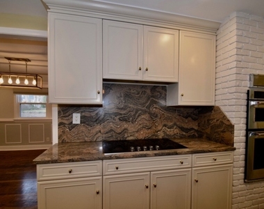 1455 Woodacres Dr - Photo Thumbnail 26