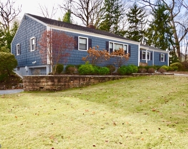 1455 Woodacres Dr - Photo Thumbnail 34