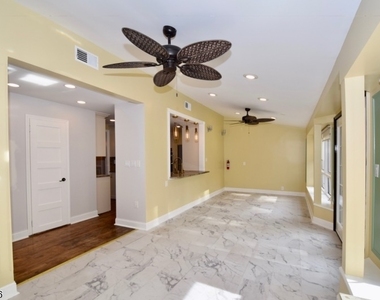 1455 Woodacres Dr - Photo Thumbnail 12