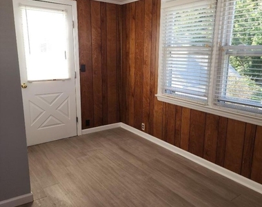 26 North St - Photo Thumbnail 6