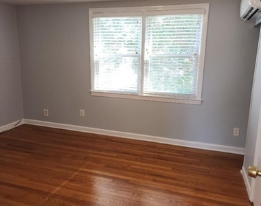26 North St - Photo Thumbnail 11