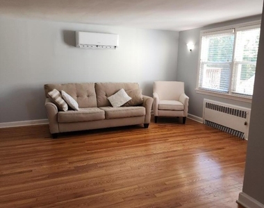 26 North St - Photo Thumbnail 8
