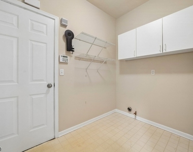 4 Revere Dr - Photo Thumbnail 35