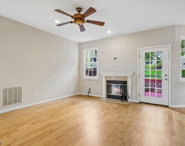4 Revere Dr - Photo Thumbnail 10