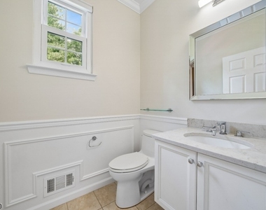 4 Revere Dr - Photo Thumbnail 32