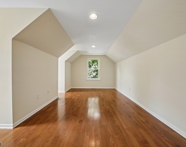 4 Revere Dr - Photo Thumbnail 15