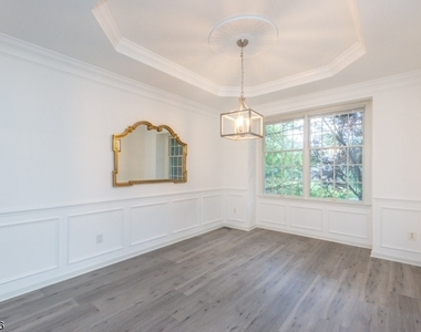 268 Patriot Hill Drive - Photo Thumbnail 2