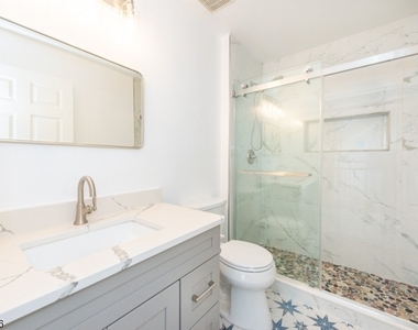 268 Patriot Hill Drive - Photo Thumbnail 12