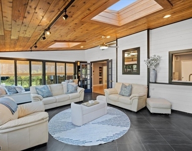 37 Lurline Dr - Photo Thumbnail 9