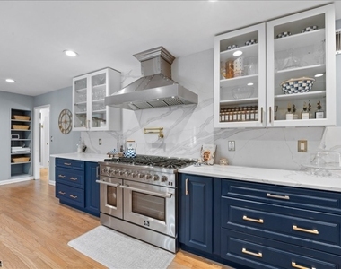 37 Lurline Dr - Photo Thumbnail 7