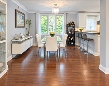 19 Tiffany Dr - Photo Thumbnail 3