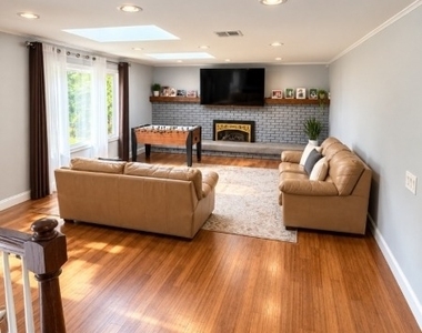 19 Tiffany Dr - Photo Thumbnail 6