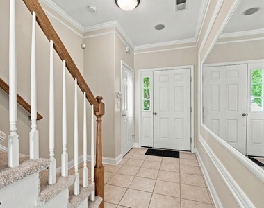 2 Hope St - Photo Thumbnail 2