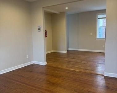 12 East St - Photo Thumbnail 4