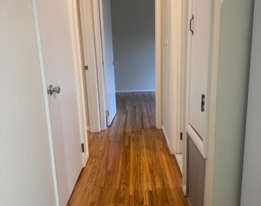 46 Arch St - Photo Thumbnail 5