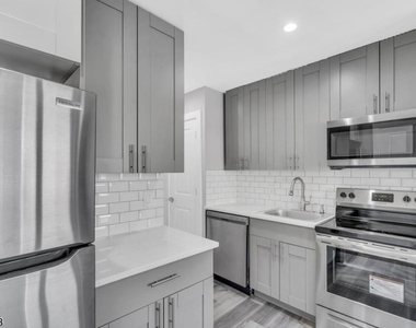 1300 Fulton St - Photo Thumbnail 1