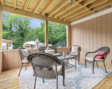 27 Brookwillow Avenue - Photo Thumbnail 11